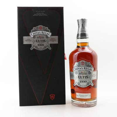 Chivas Regal 20 Year Old Ultis 1999 Manchester United F.C. Victory Edition 1L