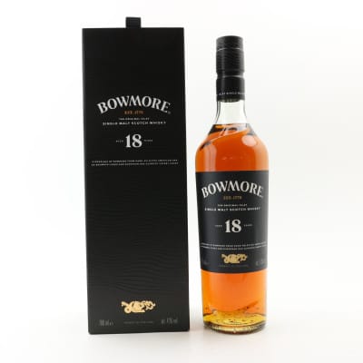 Bowmore 18 Year Old, Bourbon & Oloroso Sherry Cask, 43%, 70cl whisky bottle