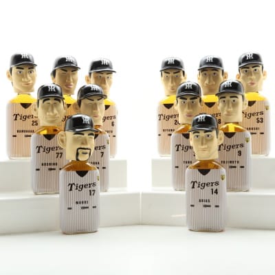 Hanshin Tigers Baseball Team Whisky Head 2003 Full Set 12 x 36cl