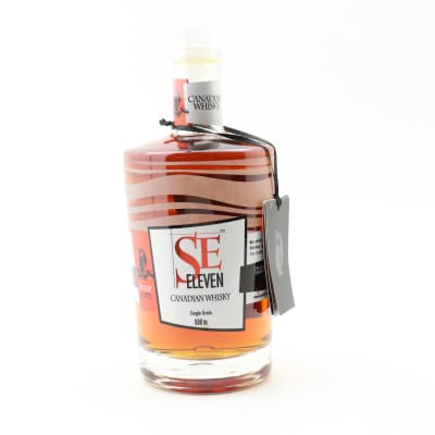 Black Fox SE Eleven Canadian Whisky 50cl