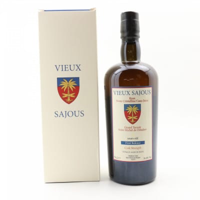 Vieux Sajous 1st Release 4 Year Old, Ex-Rum & Ex-Single Malt Cask, 2016, Velier, 50.6% whisky bottle