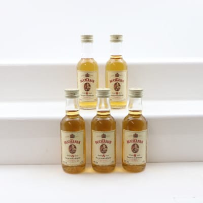 The Buchanan 8 Year Old Minis 5 x 5cl