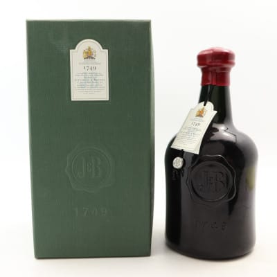 J&B 1749 25 Year Old