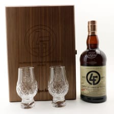 GLENFARCLAS 40 YEAR OLD APACHE CELEBRATING FORTY YEARS OF THE FORTIES FIELD 19752015 WITH 2 GLASSES