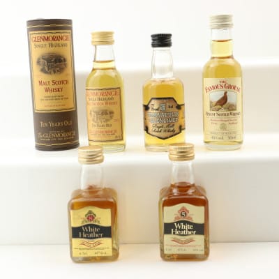 Assorted Minis 2 x 5cl 2 x 4.7cl & 1 x 4cl