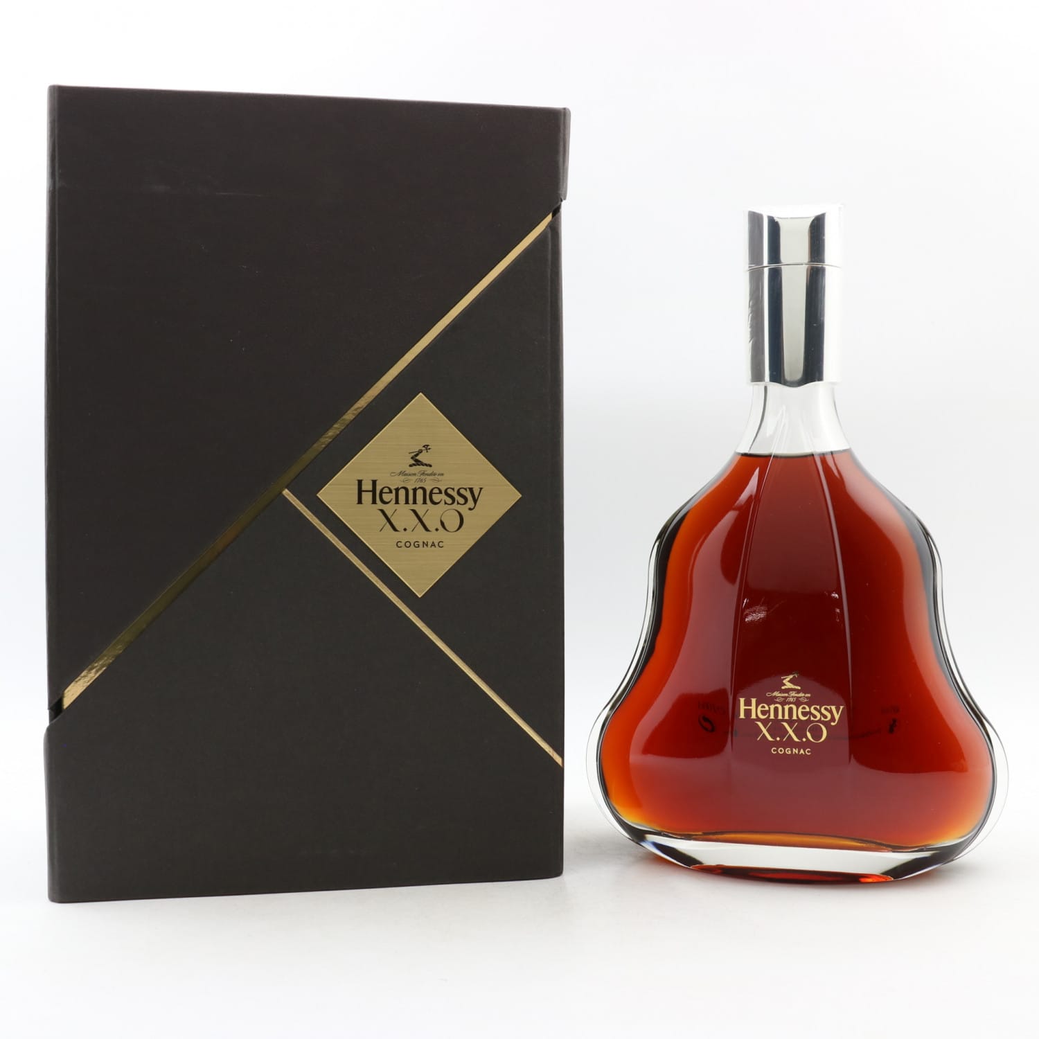 Hennessy X.X.O 1L The 144th Auction Scotch Whisky Auctions