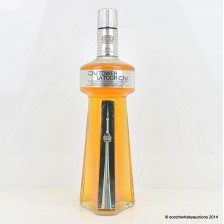 CN TOWER CANADIAN WHISKY 25 FL OZS