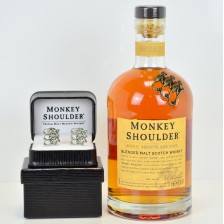 MONKEY SHOULDER WITH CUFFLINKS