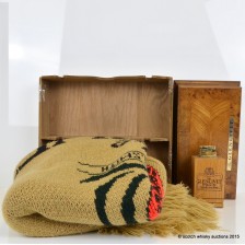 Glenlivet Wooden Bottle Stand Blanket Table Lighter Cigar Box