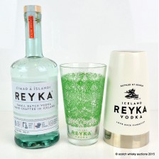 REYKA VODKA  SMALL BATCH   GLASS   COCKTAIL SHAKER
