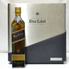 JOHNNY WALKER BLUE LABEL PORSCHE CUBE