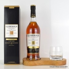 Glenmorangie Quinta Ruban Bottle Stand Glass