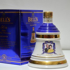 BELL S DECANTER 8 YEAR OLD QUEEN S GOLDEN WEDDING