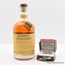 Monkey Shoulder With Branded Cufflinks Tiepin