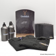 Assorted Glenfiddich Paraphernalia