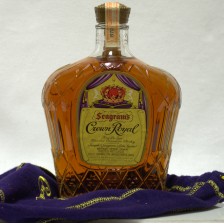 SEAGRAM S CROWN ROYAL IN BLUE SACK 75CL