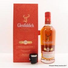 Glenfiddich 21 Gran Reserva With 3 X Metal Shot Glasses In Leather Holder