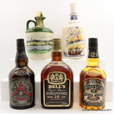 Chivas Regal 12 Gift Set 2 X 50cl Long John 12 Ceramic Decanter Bell S 20 Royal Reserve King Of Scot S Ceramic Ship Bottle