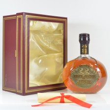 WHYTE   MACKAY 21 YEAR OLD DECANTER BOXED