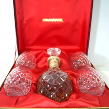 Drambuie Decanter 4 Crystal Glasses Gift Set