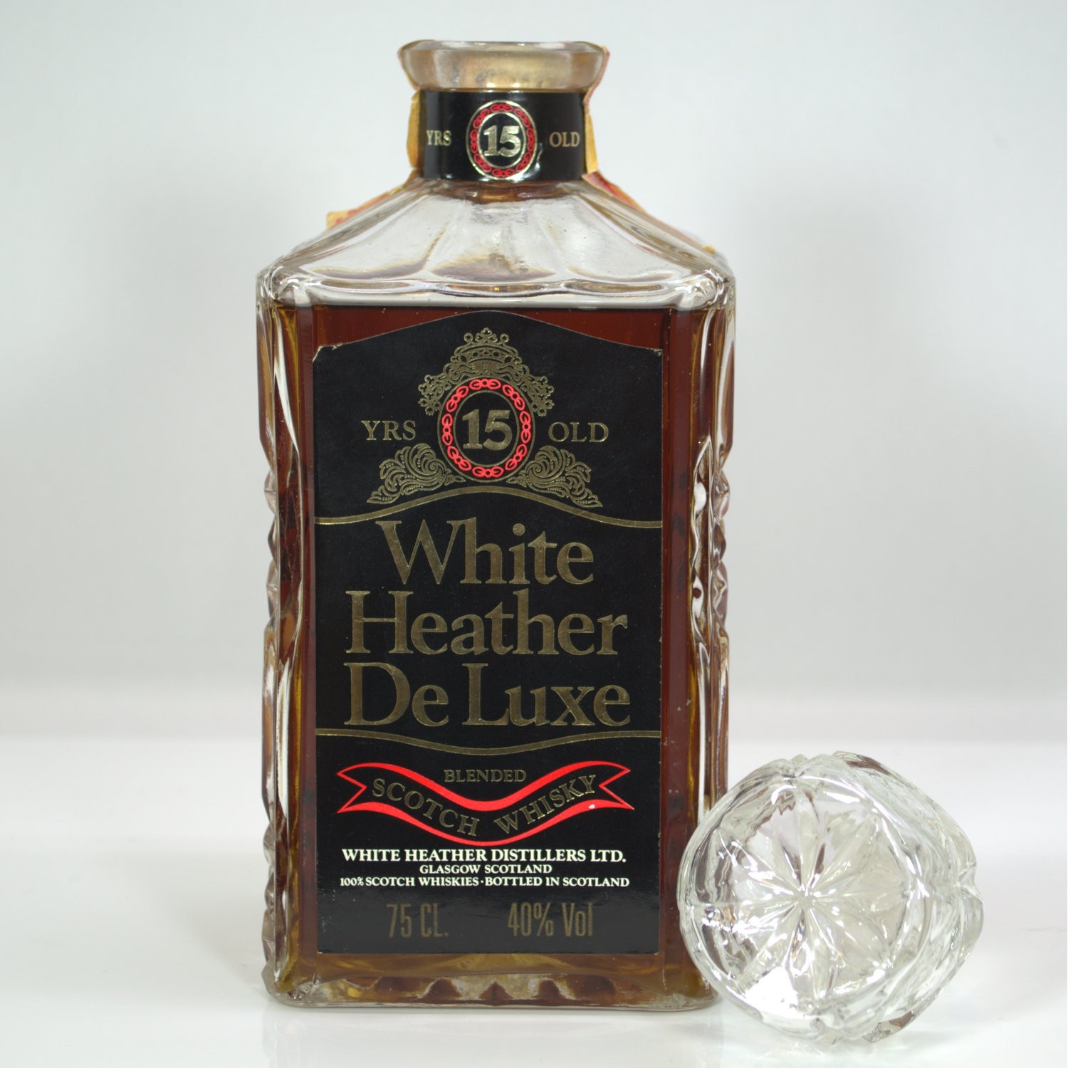 White Heather Deluxe 15 Year Old Decanter With Stopper | The 30th