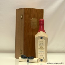 GORDON   MACPHAIL S 40TH CORONATION DECANTER