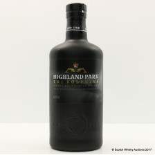 HIGHLAND PARK THE DOLPHINS FOR THE ROYAL NAVY SUBMARINE SERVICE