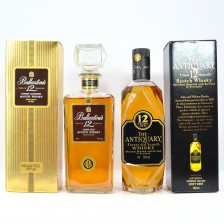 Ballantines 12 Decanter The Antiquary 12