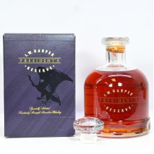 I W  HARPER PRESIDENT RESERVE KENTUCKY BOURBON