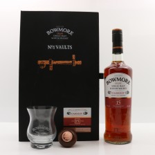 Bowmore 15 Darkest No 1 Vaults Set With Glass Stopper