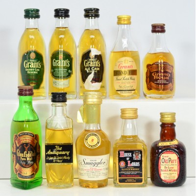 Assorted Minis x 10 Including Grand Old Parr