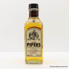 CHIVAS HUNDRED PIPERS 70 PROOF 26 2 3 FL OZ