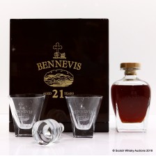 Ben Nevis 21 Port Wood Decanter 2 X Glasses