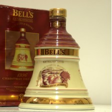 Bell s Decanter Christmas 1996