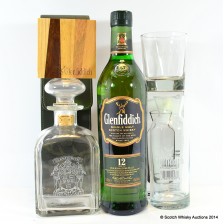 GLENFIDDICH 12 YEAR OLD  GLASS DECANTER  CARAFE  GLASS   WOODEN COASTER