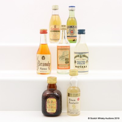 Assorted Minis 7 x 5cl Including Old Parr