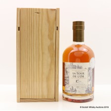 CHANTAL COMTE LA TOUR DE L OR RHUM AGRICOLE